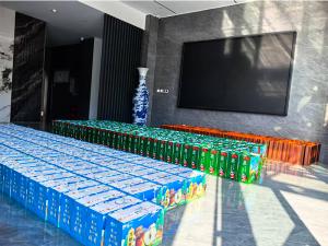 一份中秋禮，傳遞公司愛(ài)。